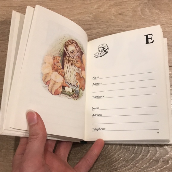 Beatrix Potter Address Book - Picture 4 of 6